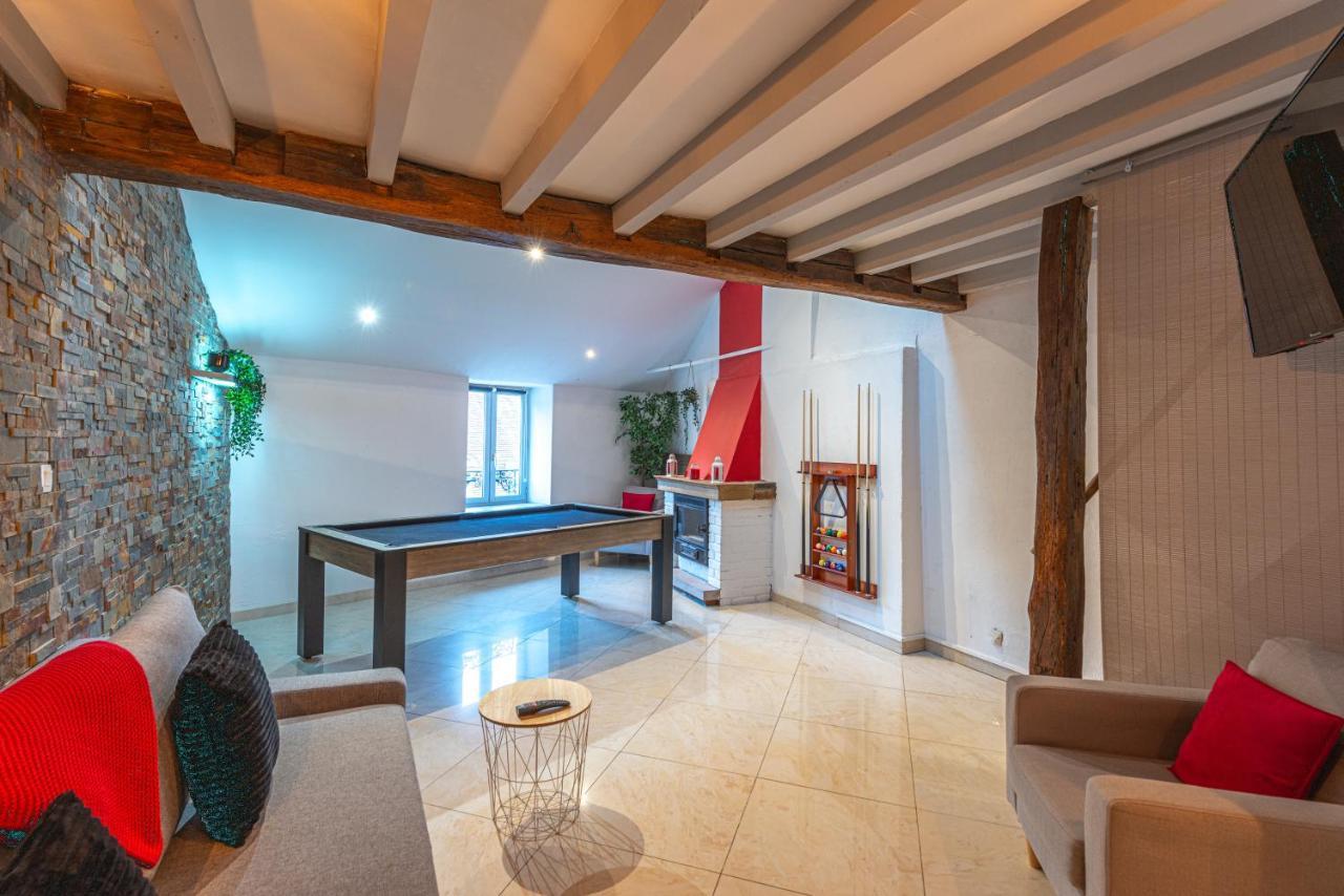 Strike & Chill - Duplex - Au Coeur De *
